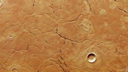 Обнародован снимок лабиринта на Марсе