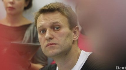 Алексей Навальный и Петр Офицеров признаны виновными 