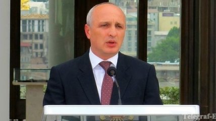 Экс-премьера Грузии в МВД допрашивали два часа