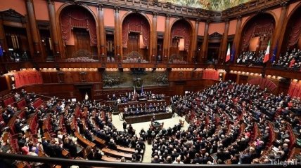 Экзит-пол: Контрсистемная партия побеждает на выборах в Италии