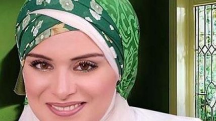 На египетском телевидении снова появились телеведущие в хиджабах 
