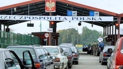 На границе с Польшей застряли более 600 авто
