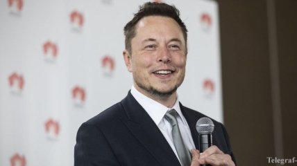Маск хочет привлечь частного инвестора для Tesla 