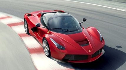 Открытая версия Ferrari LaFerrari появится в 2017 году