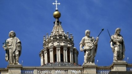 Ватикан радикально не изменил отношение к геям