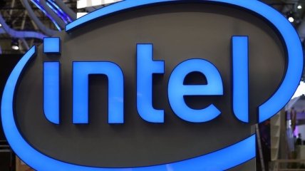Intel выпустил сверхмощный чип для ноутбуков Core i9 