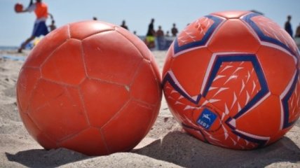 Сборная Украины по пляжному футболу одержала победу над Голландией