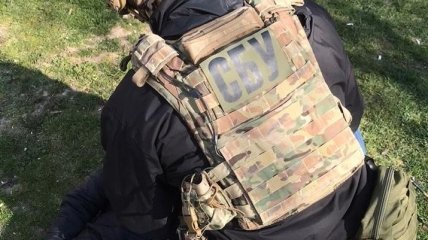 СБУ блокировали незаконный сбыт оружия на Буковине