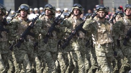 В Минобороны разъяснили указ Президента "О прохождении военной службы"