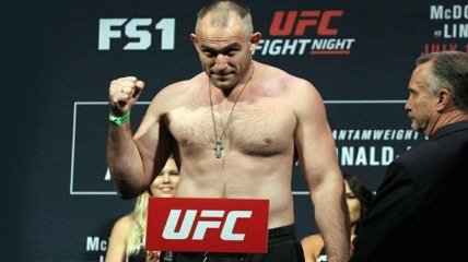 Украинского предателя вышвырнули из UFC