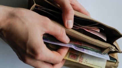 Пенсии на Донбассе профинансировано на 50%