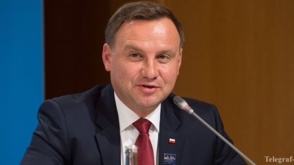 Президент Польши подписал закон о борьбе с распространением коронавируса