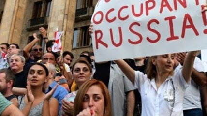 В Грузии прошел рок-концерт против "российской оккупации"
