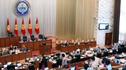 Парламент Киргизии выразил недоверие правительству