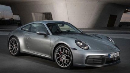 Porsche получила новую модель распознавать состояние дороги