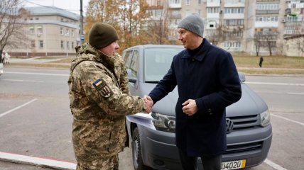 Благотворительный фонд семьи Табаловых передал авто для военных на херсонское направление