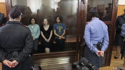 ПАСЕ призывает российские власти к пересмотру приговора Pussy Riot