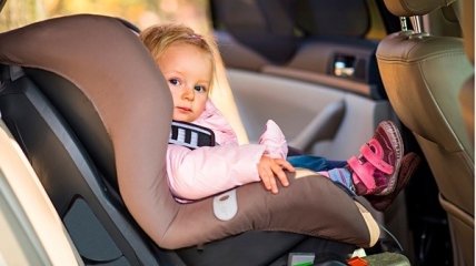 Путешествуем с детьми на автомобиле: что надо знать