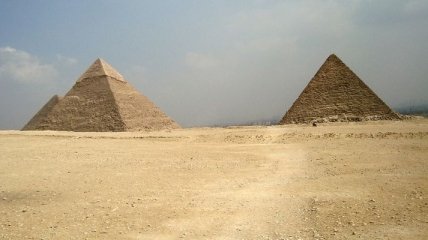 Археологи нашли в Египте нернеразграбленную гробницу жреца 