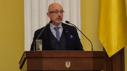 Резніков: Україна має намір забрати з полону всіх українців