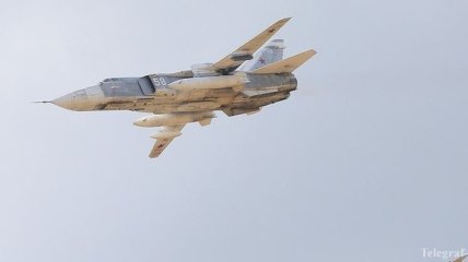Российский Су-24 разбился в Сирии на взлете 