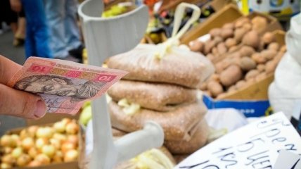 12% жителей Украины не хватает денег даже на еду