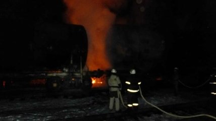 Пожар цистерны с бензином на Харьковщине удалось ликвидировать