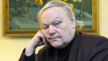 Сегодня похоронят поэта Бориса Олийныка