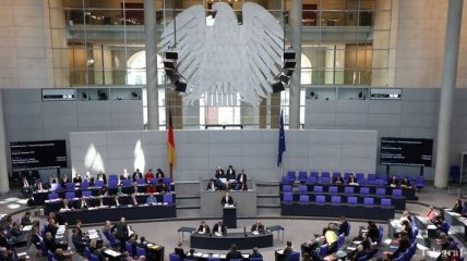 Меркель сегодня тайным голосованием могут переизбрать канцлером Германии