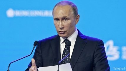 Путин: РФ "была вынуждена защищать русскоязычное население" на Донбассе и в Крыму