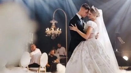 Защитник "Шахтера" женился на известной модели: фото и видео со свадьбы