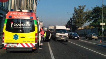 В Киеве произошло масштабное ДТП с пострадавшими