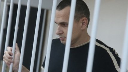 Московский суд продлил арест Сенцова