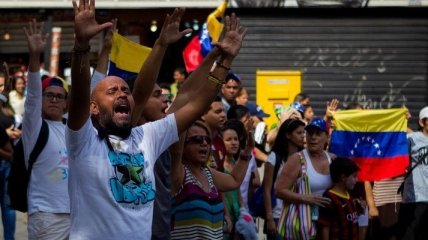 В Венесуэле протестуют против разгона неразрешенных демонстраций