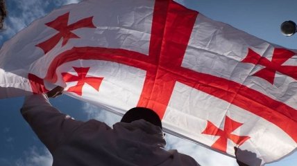 Грузия приспустила флаги в память о жертвах российско-грузинской войны