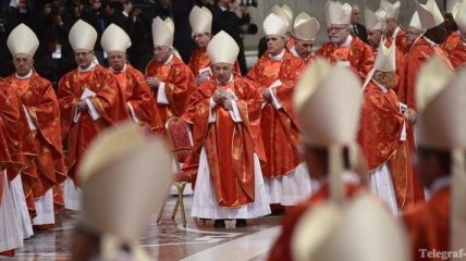 Месса, предваряющая конклав, завершилась в Ватикане