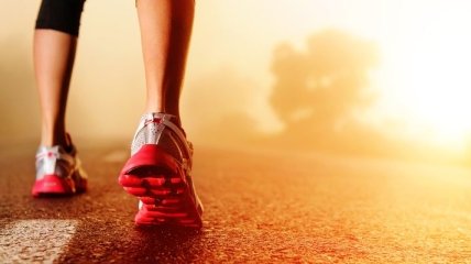 Почему бег в кроссовках вреден для здоровья