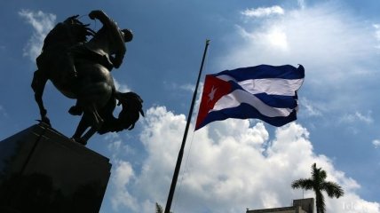 Канада после атаки на посольство решила возобновить выдачу виз на Кубе