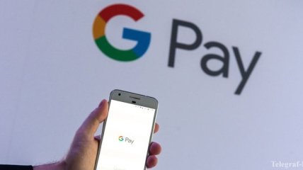 СМИ: Google работает над своей банковской картой