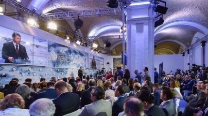 Порошенко: Россия хочет построить альтернативную Европу