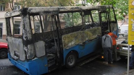 В Одессе на ходу загорелась маршрутка