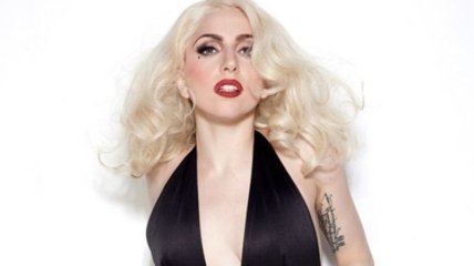 Леди Гага удалила один их своих треков из-за репера, обвиняемого в педофилии