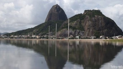 Пляжи Рио-де-Жанейро пострадали от загрязнения нефтью (Фото)