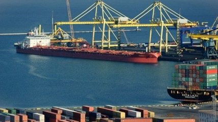 В порту Одесской области под угрозой срыва оказалась отгрузка вагонов в Грузию