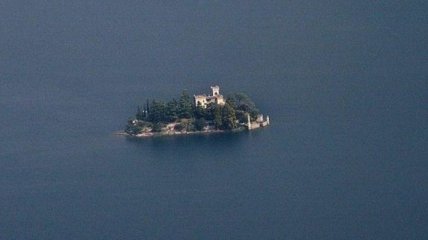 Живописный остров Лорето в Италии (Фото)