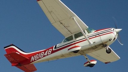 Два самолета столкнулись в небе над Калифорнией
