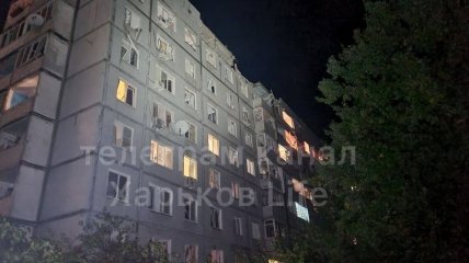Окупанти вдарили по багатоповерхівці у Харкові
