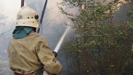 ГСЧС: почти по всей Украине чрезвычайный уровень пожарной опасности