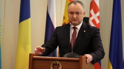 Правительство Молдовы обратилось в Конституционный суд из-за конфликта с Додоном