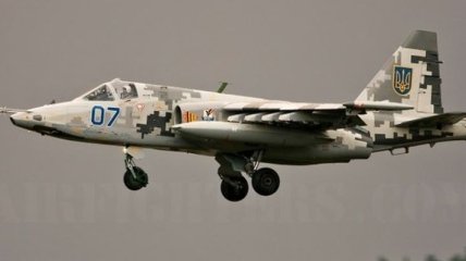 Минобороны: Штурмовик Су-25 разбился из-за неисправности